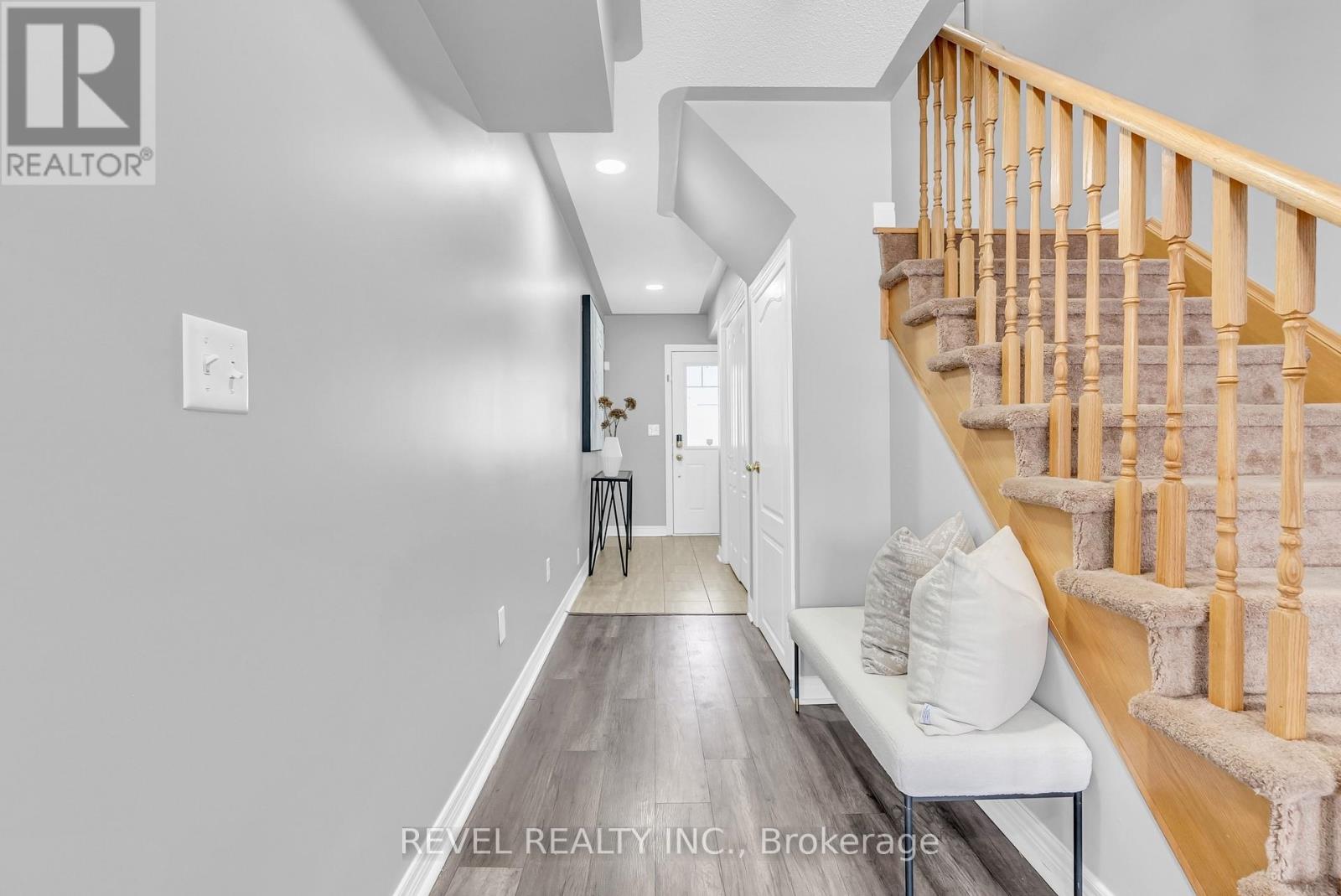 1769 Carousel Drive, Pickering, Ontario  L1X 0C1 - Photo 10 - E12811648