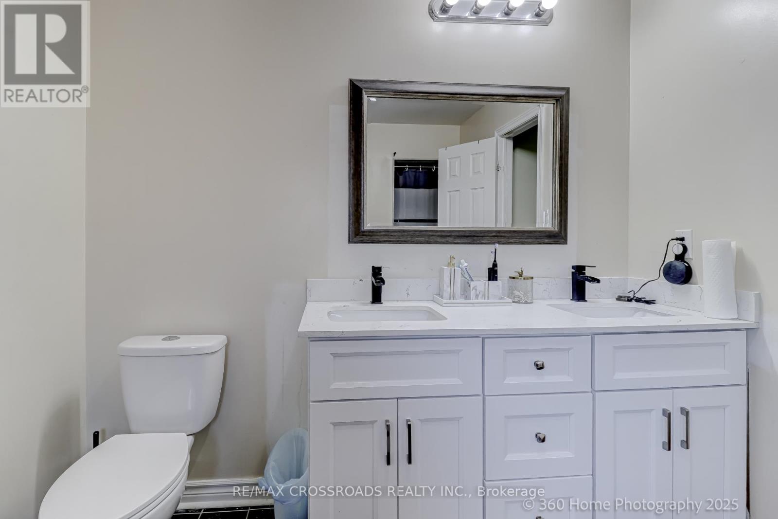 305 Old Harwood Avenue, Ajax, Ontario  L1Z 1J1 - Photo 16 - E12811662