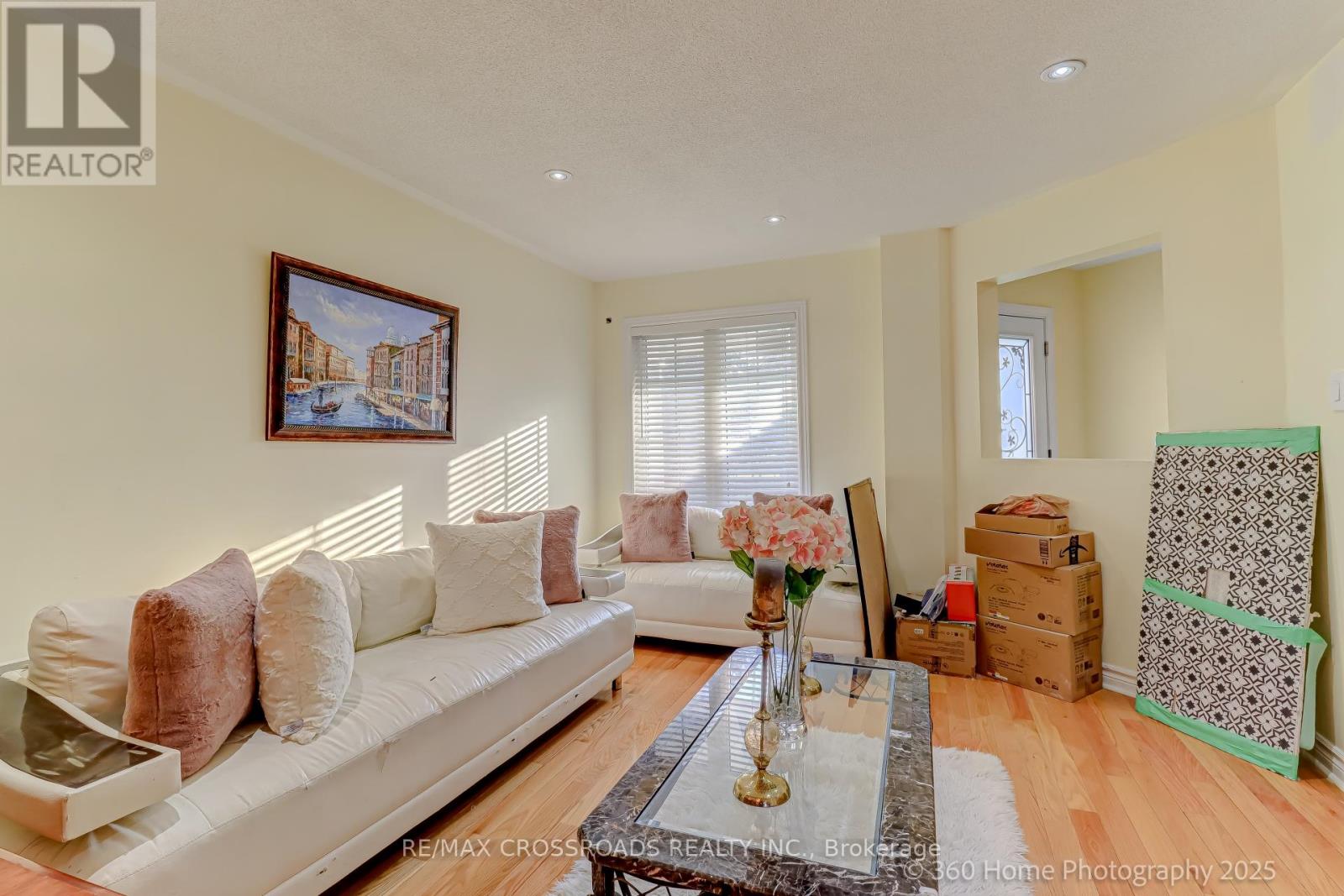 305 Old Harwood Avenue, Ajax, Ontario  L1Z 1J1 - Photo 6 - E12811662