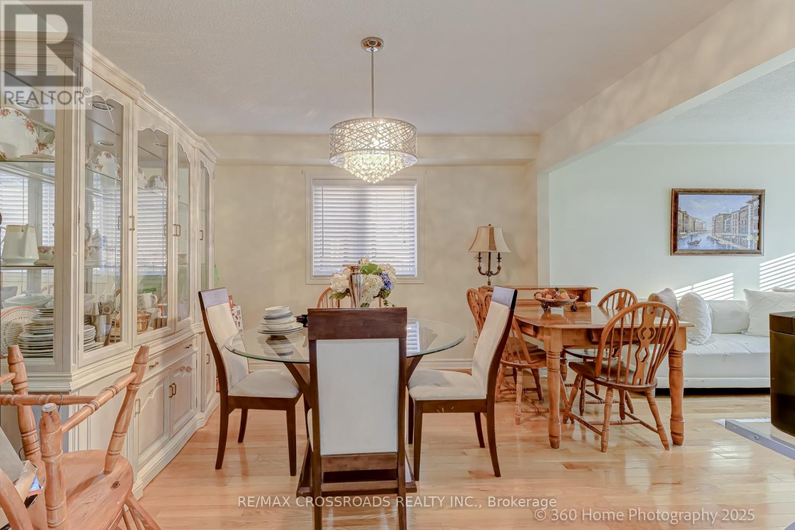 305 Old Harwood Avenue, Ajax, Ontario  L1Z 1J1 - Photo 8 - E12811662