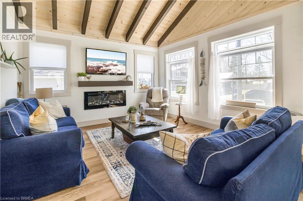 7 Pellum Street, Turkey Point, Ontario  N0E 1T0 - Photo 4 - 40804776