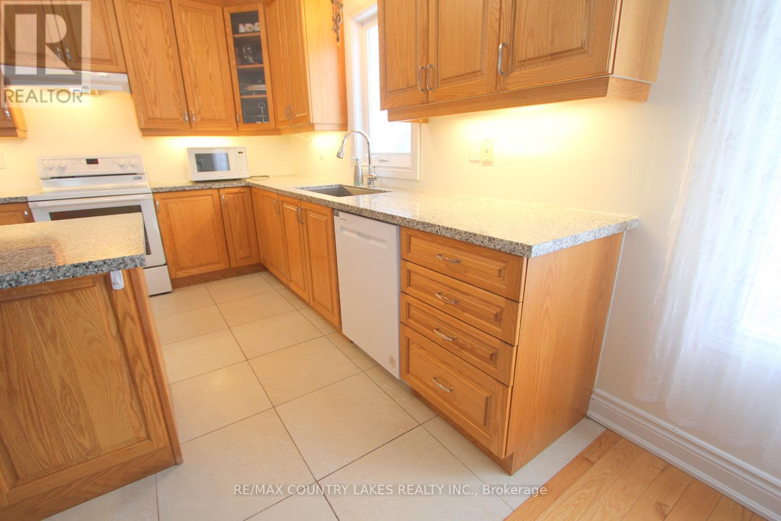 C21973 Brock Road, Brock, Ontario  L0E 1E0 - Photo 11 - N12811628