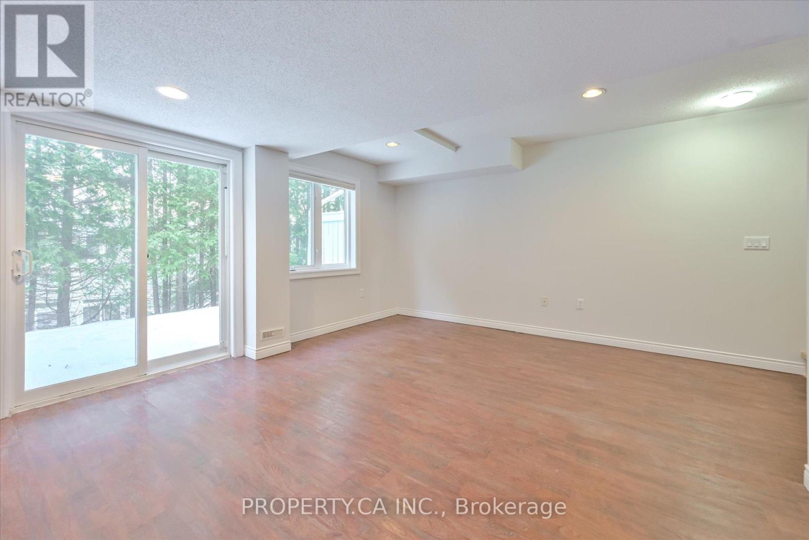 46 - 1051 On Bogart Circle, Newmarket, Ontario  L3Y 8T4 - Photo 29 - N12811696