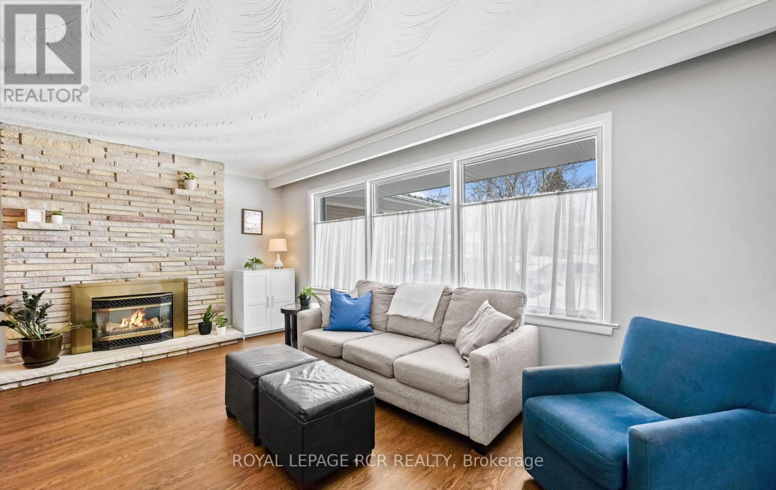 15 Banting Drive, Orangeville, Ontario  L9W 2J5 - Photo 7 - W12811618