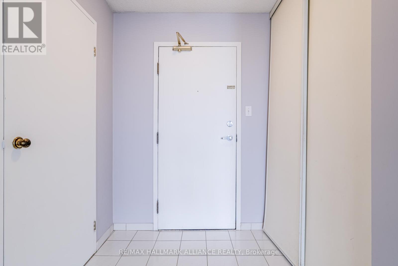 707 - 3 Rowntree Road, Toronto, Ontario  M9V 5G8 - Photo 4 - W12811688