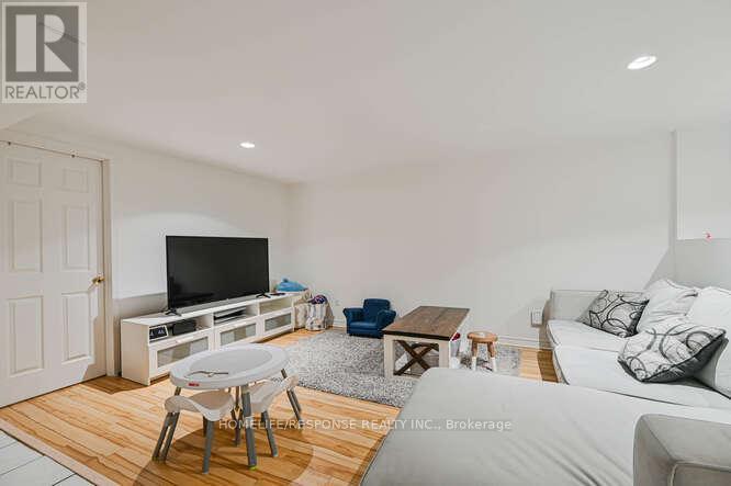 6103 Prairie Circle, Mississauga, Ontario  L5N 5Z5 - Photo 28 - W12811700