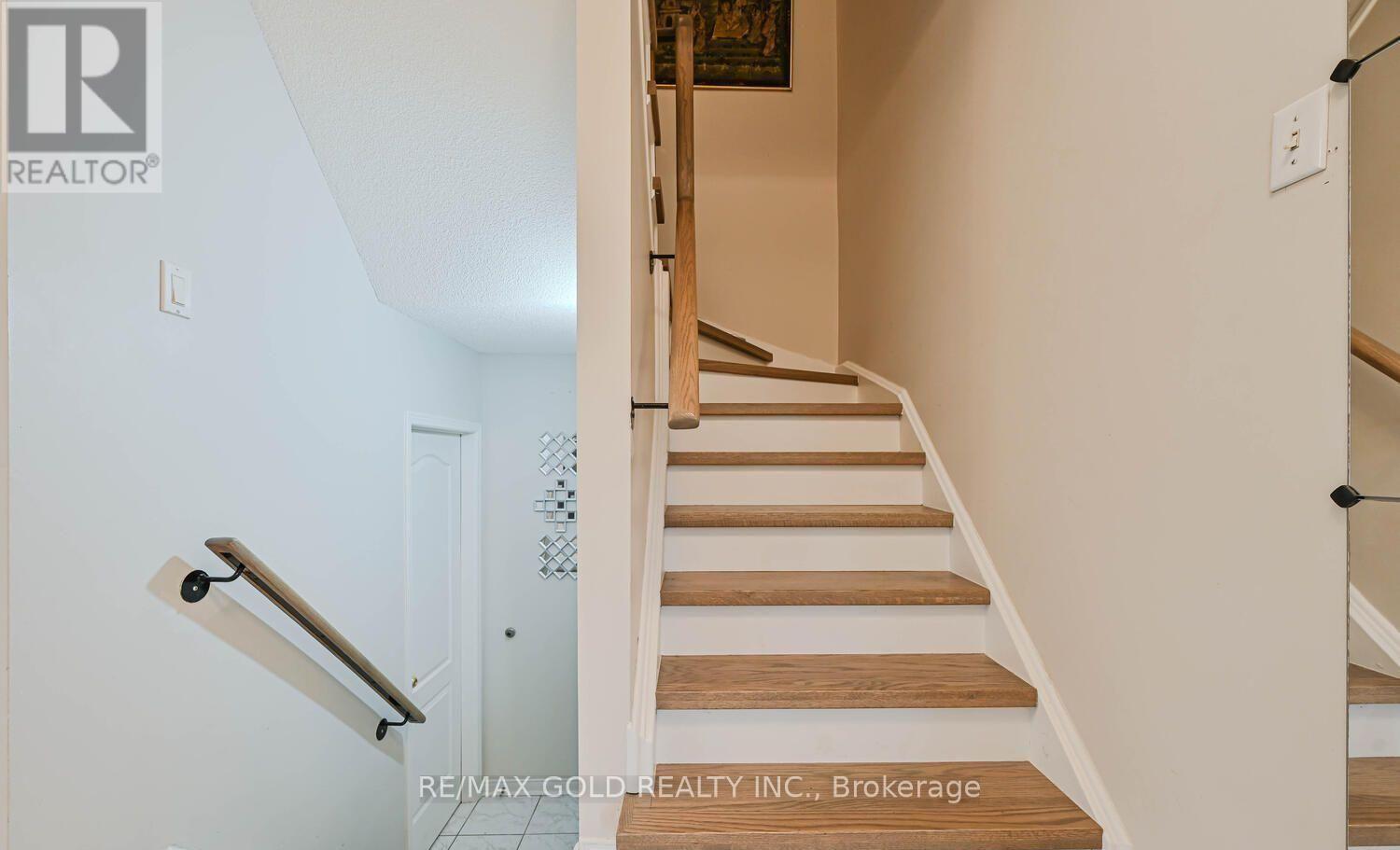 44 Ribbon Drive, Brampton, Ontario  L6R 2C5 - Photo 16 - W12811716