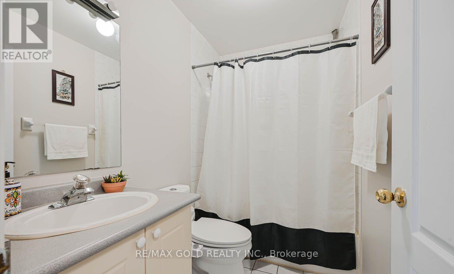 44 Ribbon Drive, Brampton, Ontario  L6R 2C5 - Photo 30 - W12811716