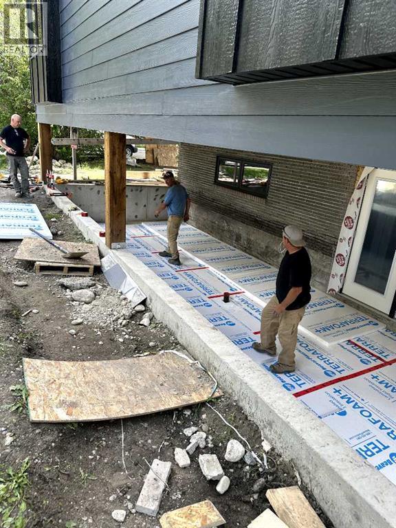 1 Spruce Bank Crescent Sw, Calgary, Alberta  T3C 3b5 - Photo 41 - A2279926