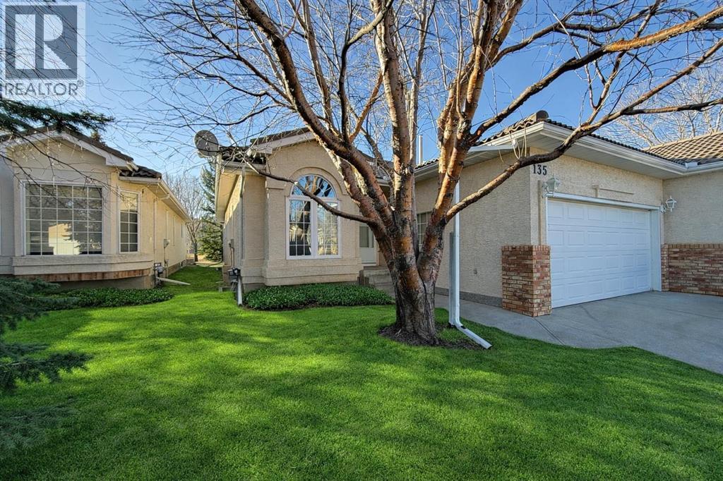 135 Hamptons Park Nw, Calgary, Alberta  T3A 5A6 - Photo 1 - A2287639