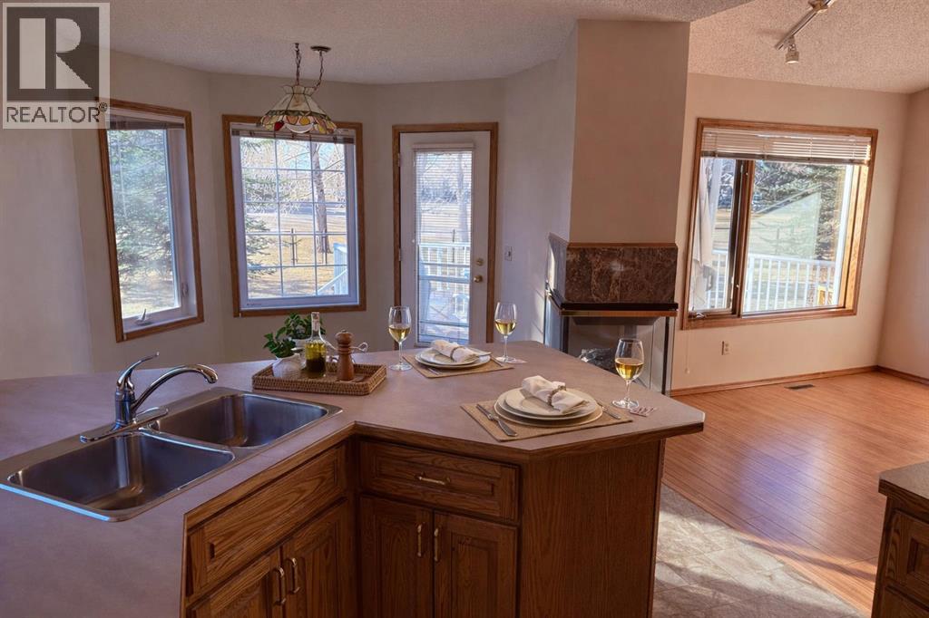 135 Hamptons Park Nw, Calgary, Alberta  T3A 5A6 - Photo 7 - A2287639