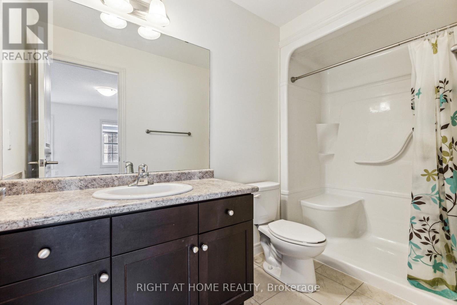 56 Robert Peel Road, Kitchener, Ontario  N2H 0B5 - Photo 23 - X12811644