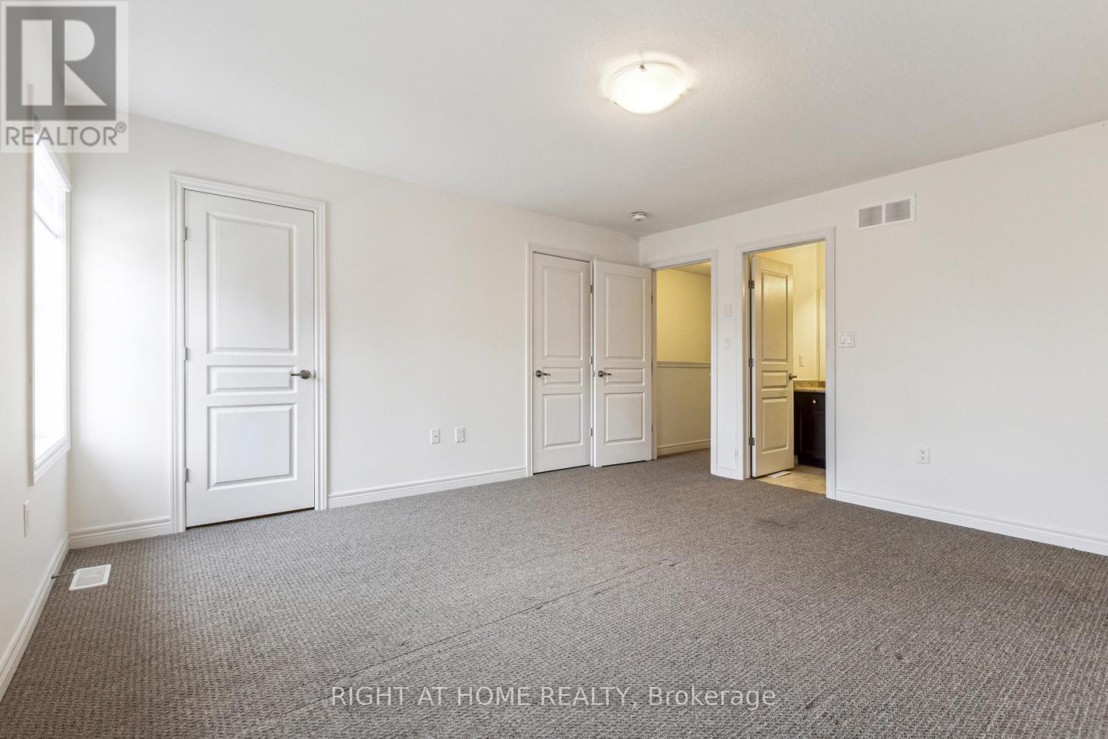 56 Robert Peel Road, Kitchener, Ontario  N2H 0B5 - Photo 41 - X12811644