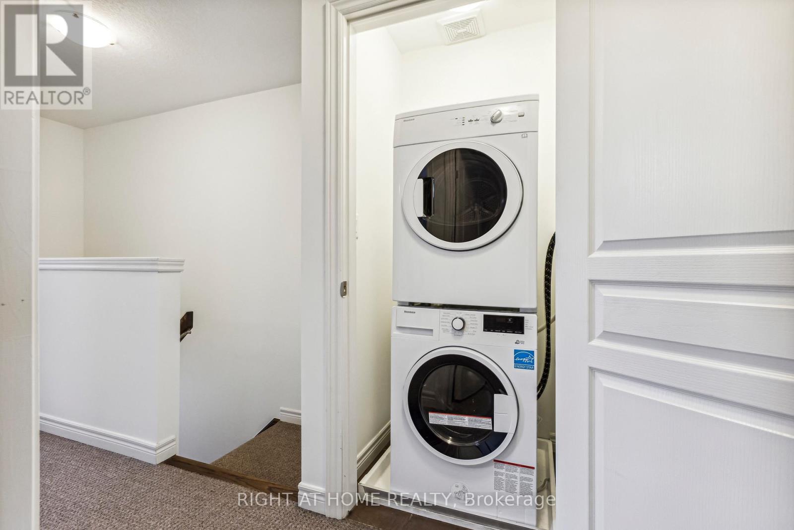 56 Robert Peel Road, Kitchener, Ontario  N2H 0B5 - Photo 44 - X12811644