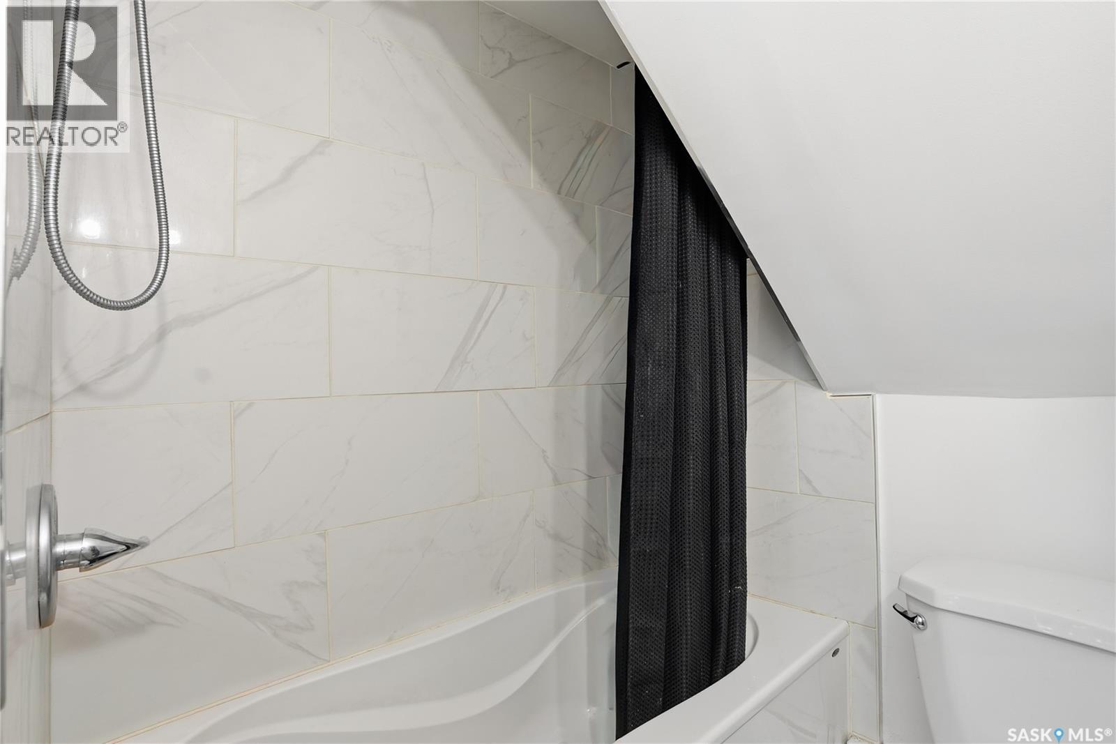 209 28th Street W, Saskatoon, Saskatchewan  S7L 0K4 - Photo 23 - SK029022