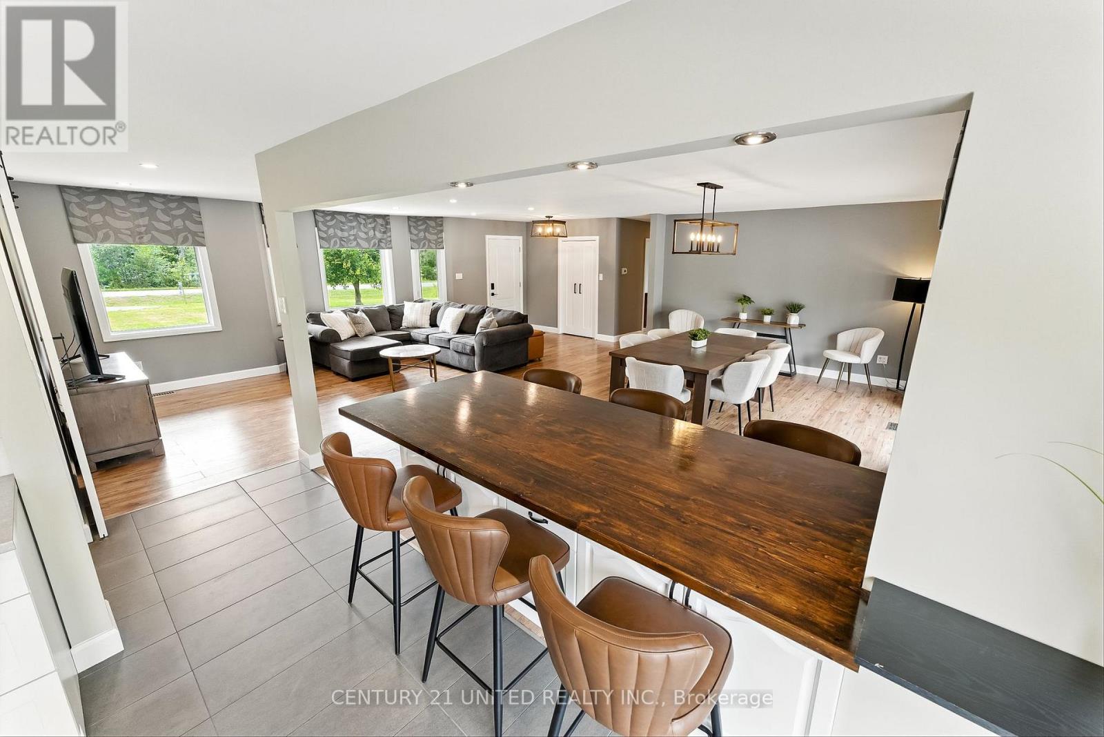 2038 Hilliard Street, Selwyn, Ontario  K9J 6X2 - Photo 20 - X12369165