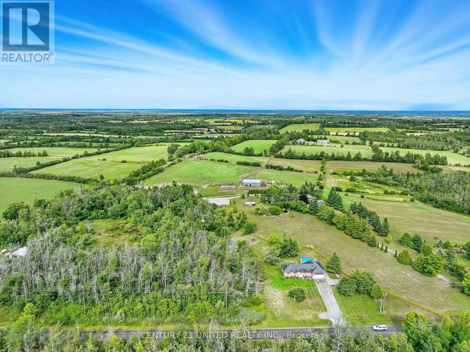 2038 Hilliard Street, Selwyn, Ontario  K9J 6X2 - Photo 3 - X12369165