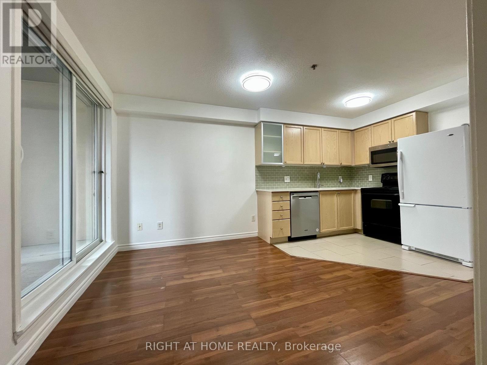 128 - 684 Warden Avenue, Toronto, Ontario  M1L 4W4 - Photo 12 - E12811274