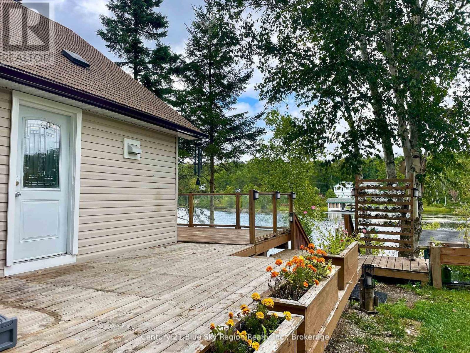 93 A Hood Avenue, Markstay-Warren, Ontario  P0M 1C0 - Photo 2 - X12811886