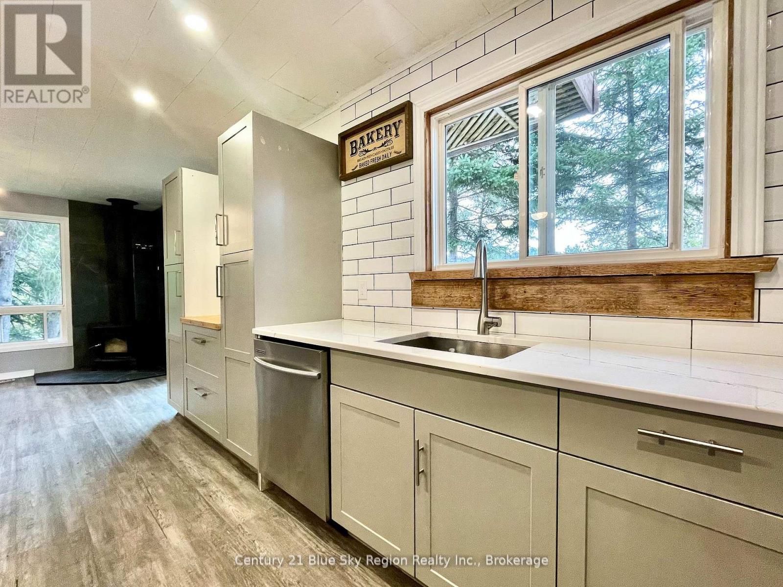 93 A Hood Avenue, Markstay-Warren, Ontario  P0M 1C0 - Photo 9 - X12811886