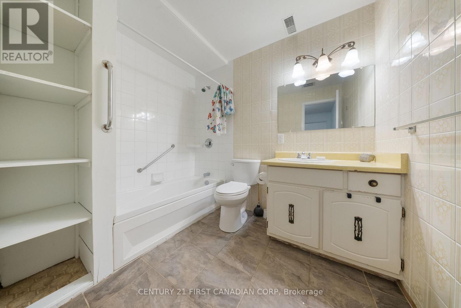 6 Spartan Drive, Brantford, Ontario  N3R 6C7 - Photo 24 - X12697724