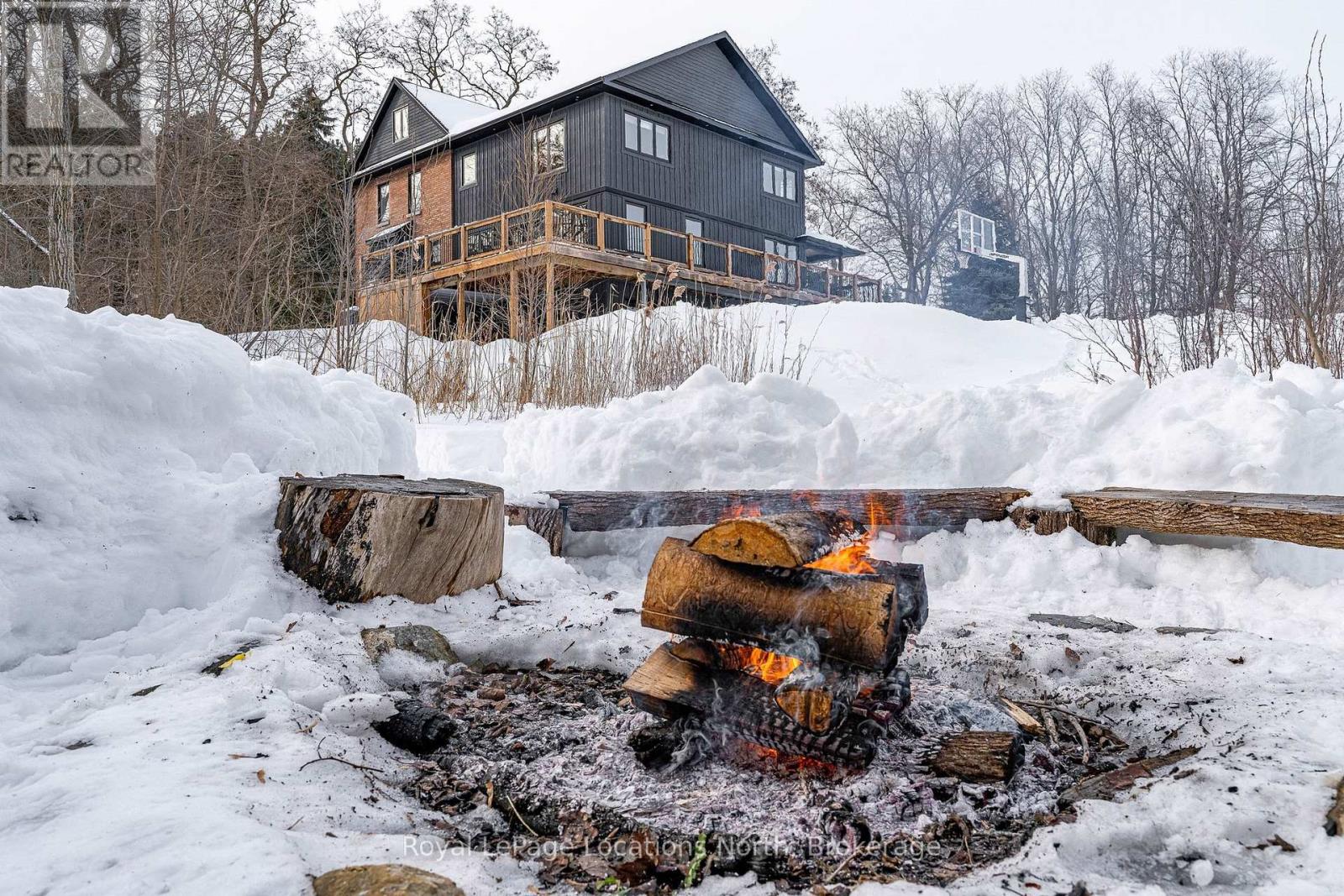 3 Holly Court, Collingwood, Ontario  L9Y 5G5 - Photo 2 - S12811810