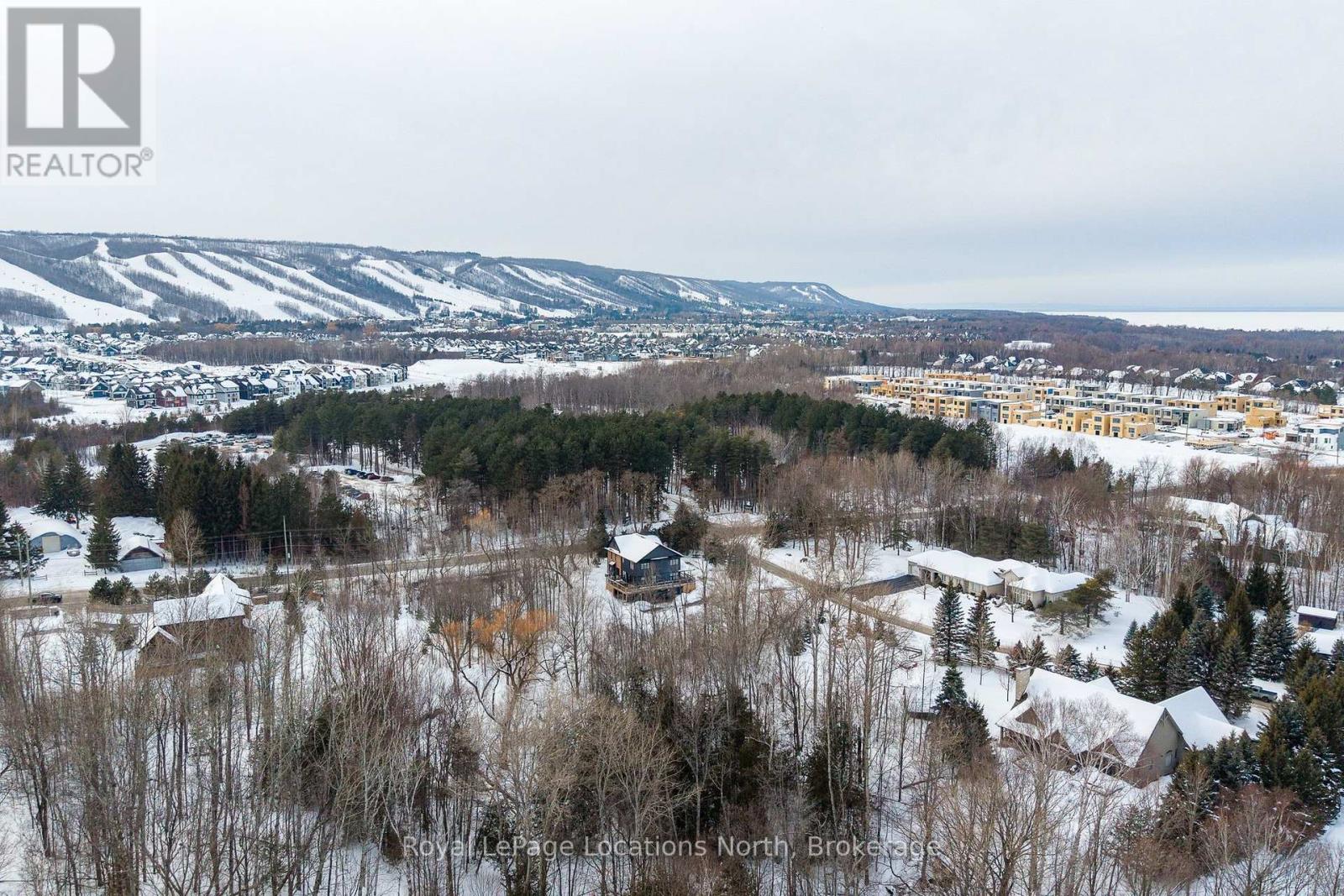 3 Holly Court, Collingwood, Ontario  L9Y 5G5 - Photo 47 - S12811810