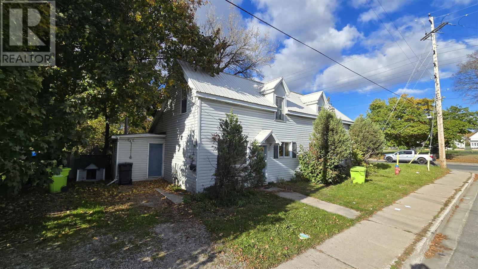 187-189 Tancred St, Sault Ste. Marie, Ontario  P6A 2W5 - Photo 9 - SM253135