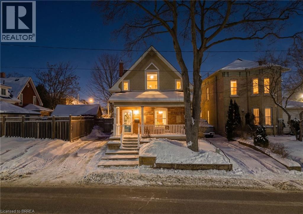 35 Murray Street, Brantford, Ontario  N3S 5N4 - Photo 2 - 40799730