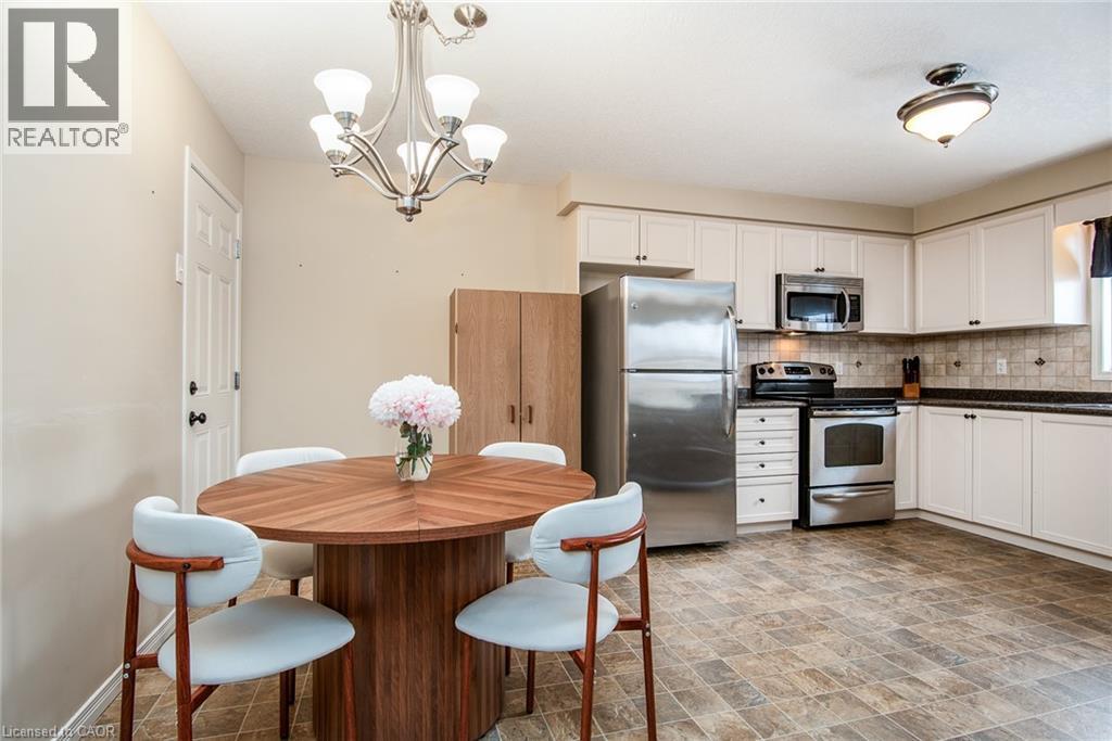 34 Captain Mccallum Drive, New Hamburg, Ontario  N3A 0B7 - Photo 8 - 40804581