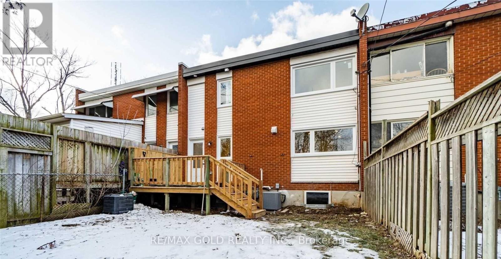 2404 Maryvale Court, Burlington, Ontario  L7P 2P2 - Photo 28 - W12779386