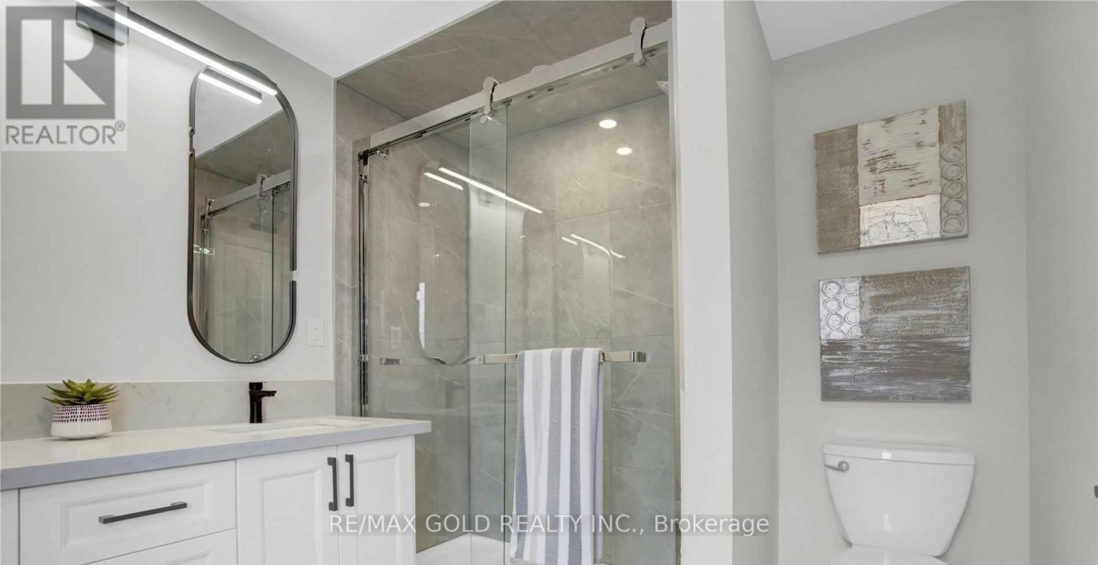 2404 Maryvale Court, Burlington, Ontario  L7P 2P2 - Photo 17 - W12779386