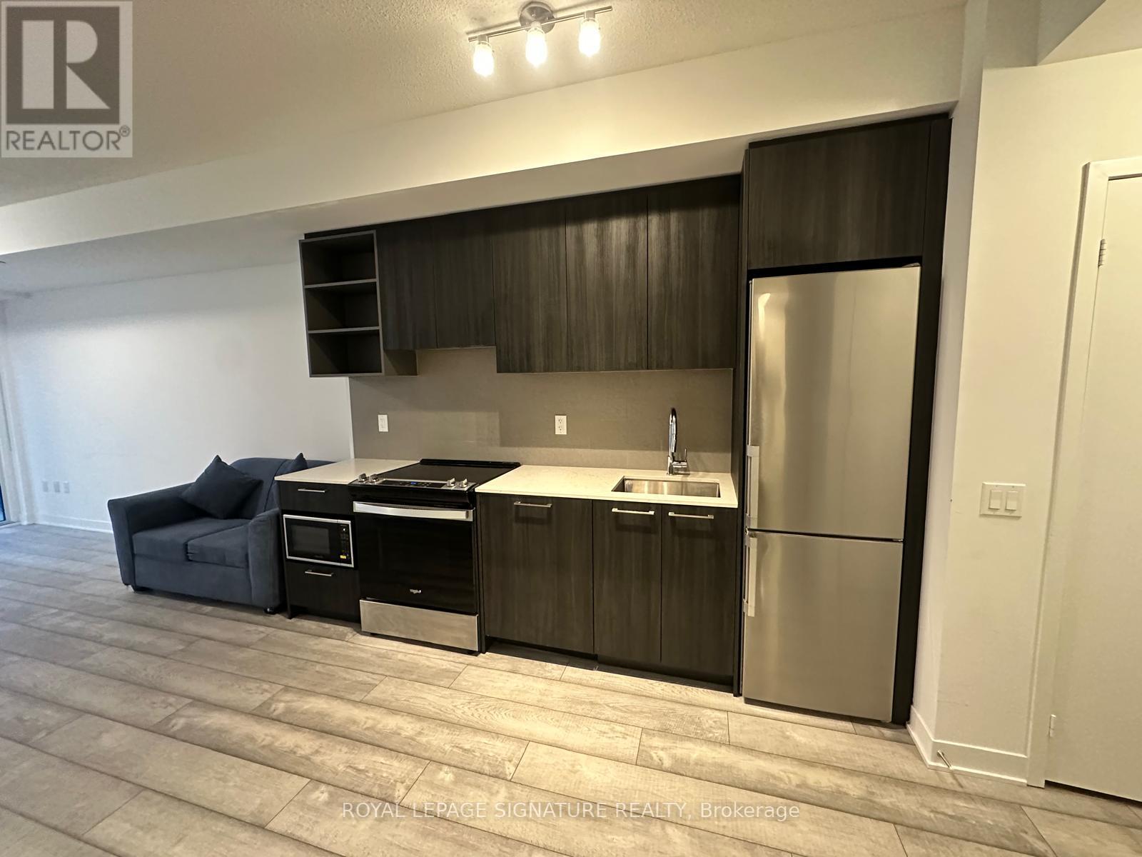 503 - 260 Malta Avenue, Brampton, Ontario  L6Y 0B5 - Photo 6 - W12811508