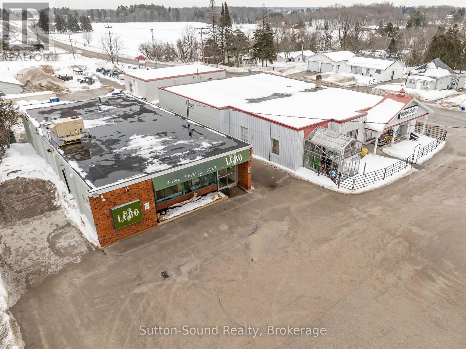 115 1st Avenue N, Arran-Elderslie, Ontario  N0H 1G0 - Photo 3 - X12811738