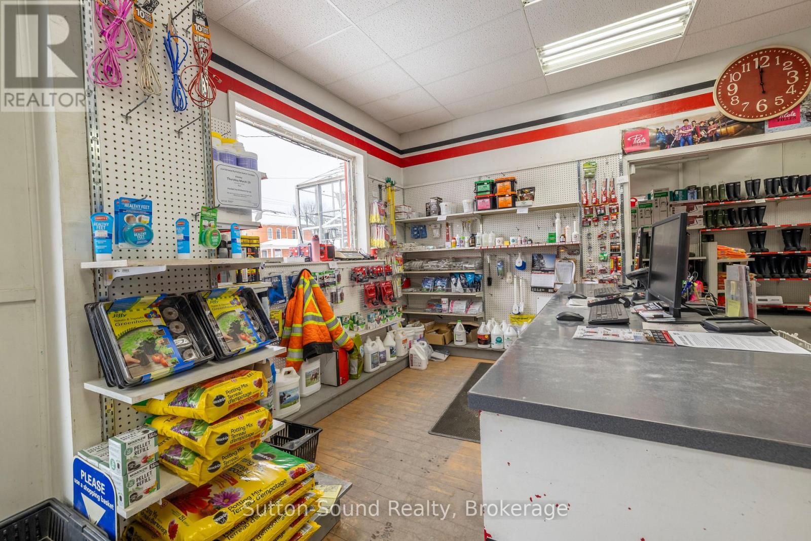 109 1st Avenue N, Arran-Elderslie, Ontario  N0H 1L0 - Photo 5 - X12811746