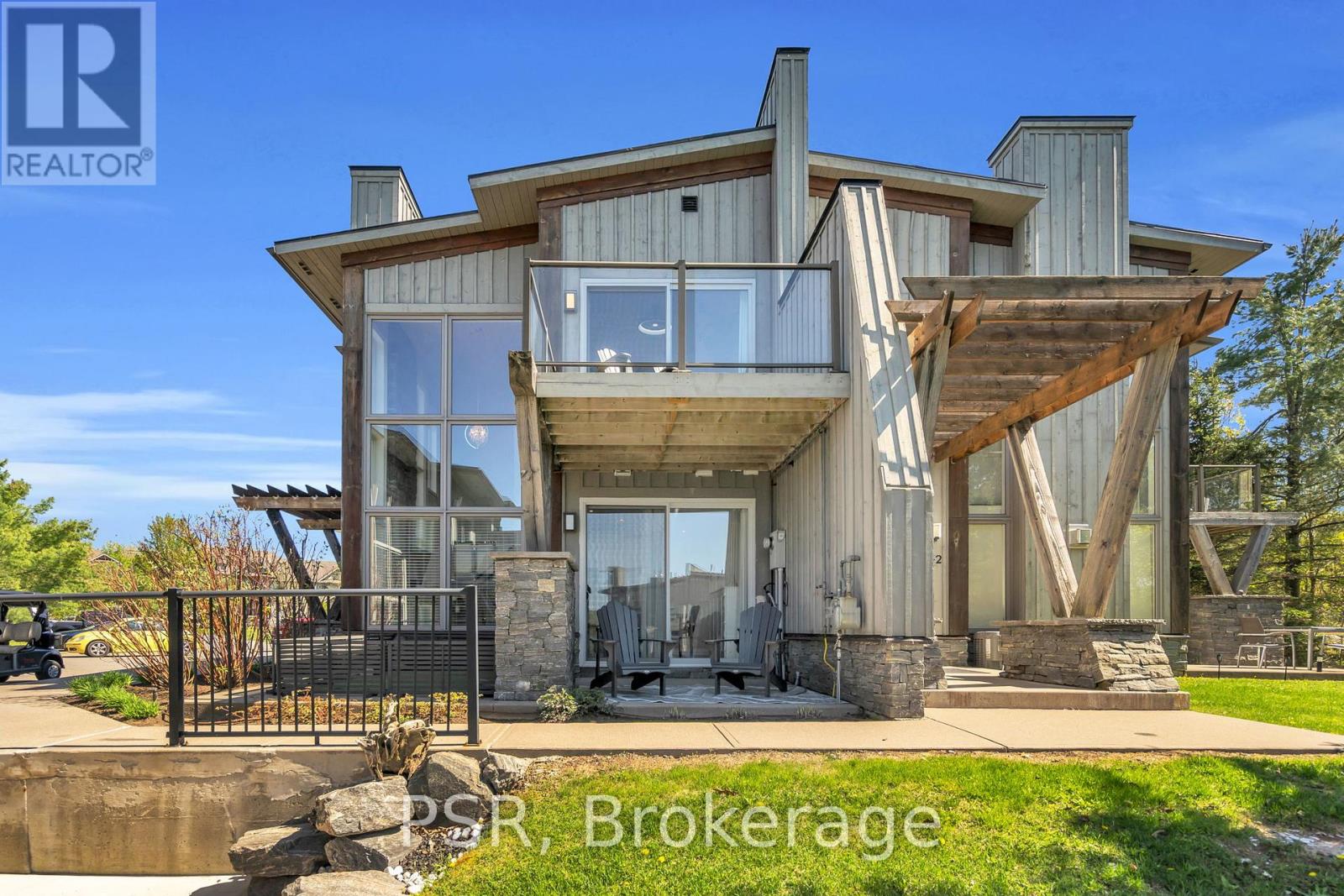 44 CARRICK TRAIL, Gravenhurst, Ontario