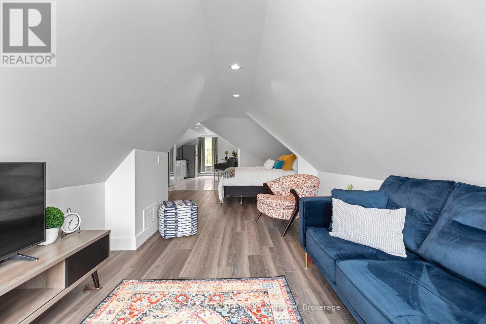 3 - 97 James Street, Parry Sound, Ontario  P2A 1T7 - Photo 6 - X12811890