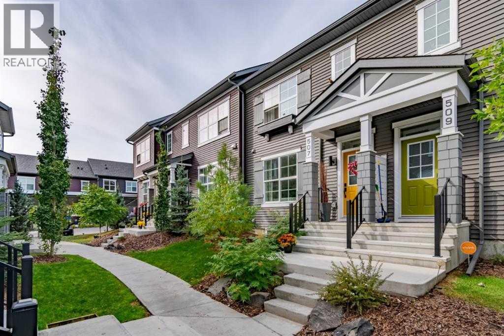 507 Silverado Skies Common SW, Calgary, Alberta