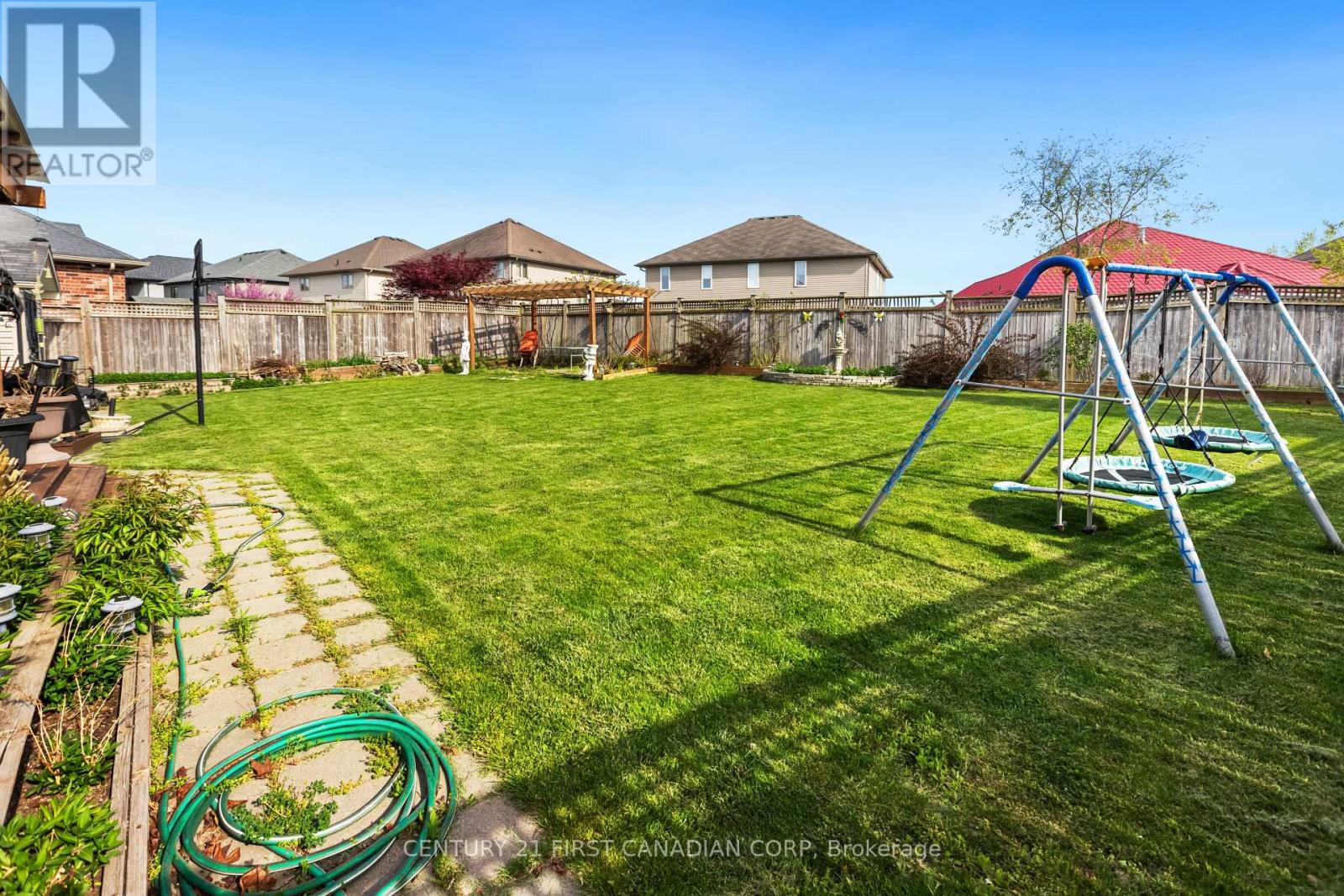 1479 Sandpiper Drive, London North, Ontario  N5X 0E6 - Photo 34 - X12811734