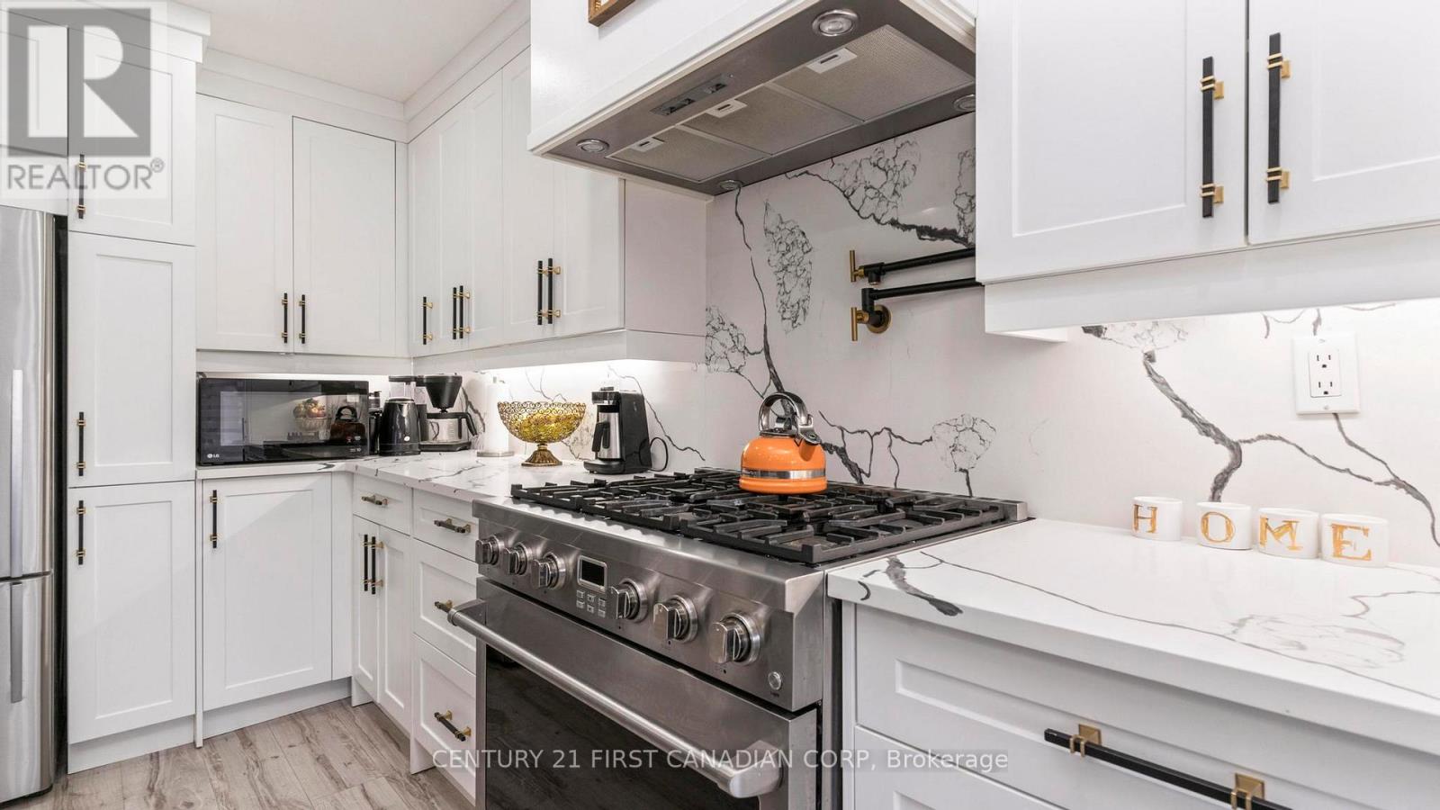 35 Hummingbird Crescent, London South, Ontario  N6J 4M3 - Photo 15 - X12811820