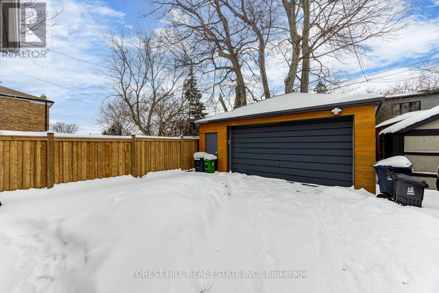 336 Arlington Avenue, Toronto, Ontario  M6C 2Z9 - Photo 33 - C12728756