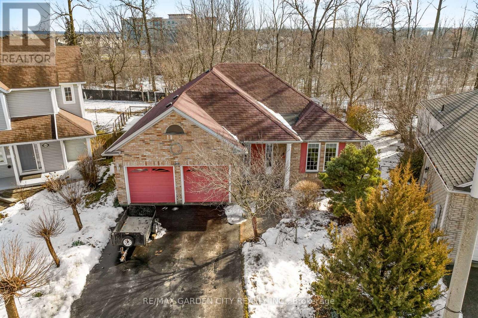 5114 Meadowood Lane, Lincoln (Beamsville), Ontario  L3J 0J7 - Photo 2 - X12811756