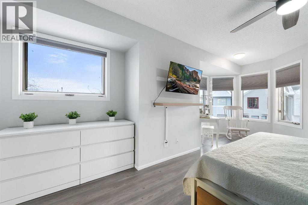 60 Prominence View Sw, Calgary, Alberta  T3H 3M8 - Photo 25 - A2280589