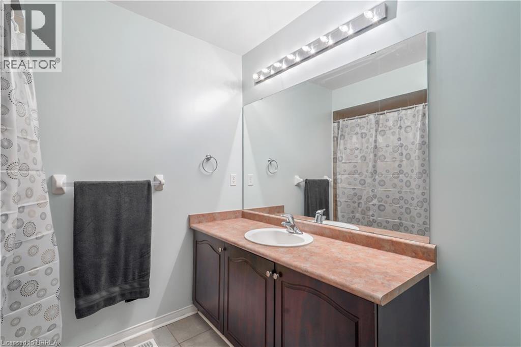 199 Blackburn Drive, Brantford, Ontario  N3T 0A9 - Photo 24 - 40804209