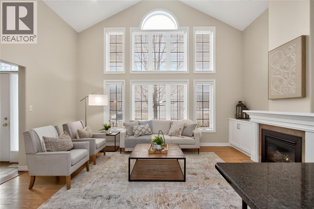 2016 Thelma Avenue, Sarnia, Ontario  N0N 1C0 - Photo 6 - 26003701