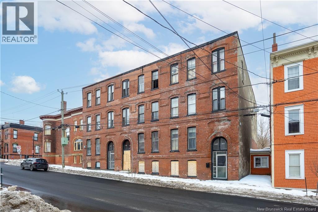 134-144 Carmarthen, Saint John, New Brunswick  E2L 2P2 - Photo 2 - NB133958