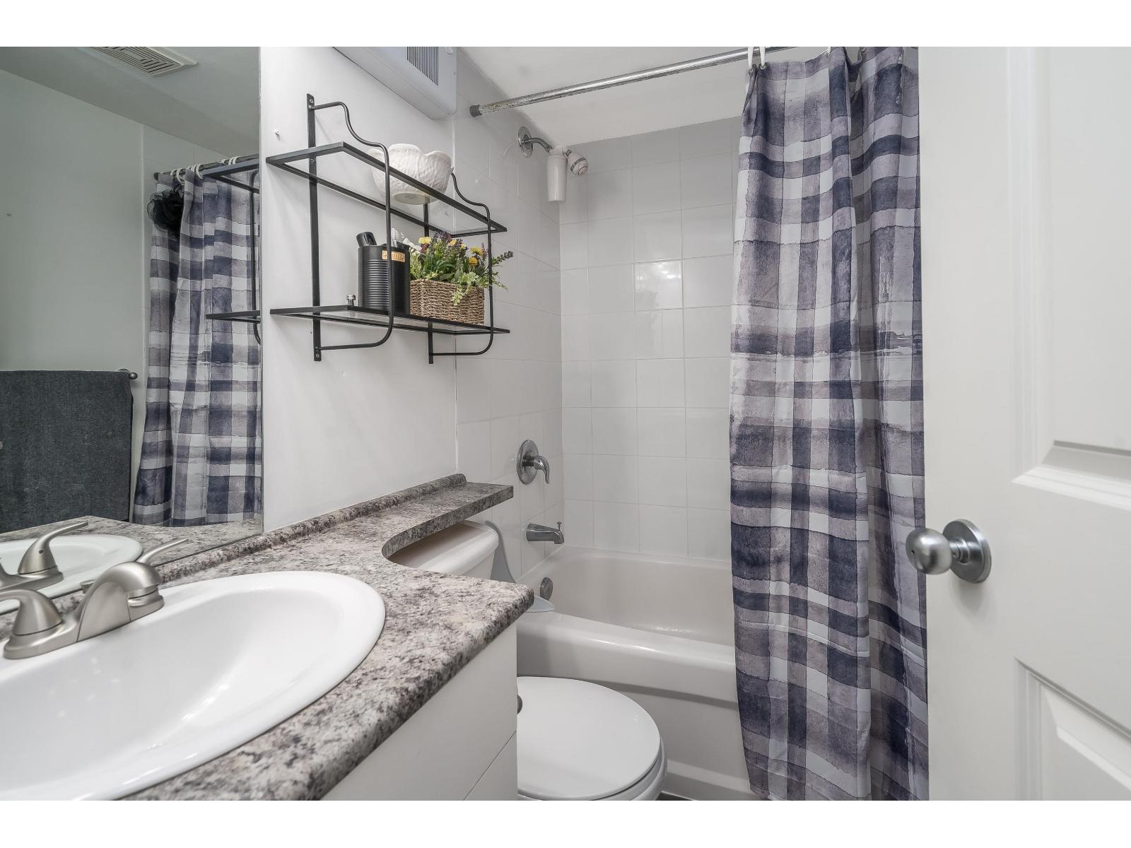 14 20589 66 Avenue, Langley, British Columbia V2Y 3E4 - Photo 35 - R3090002