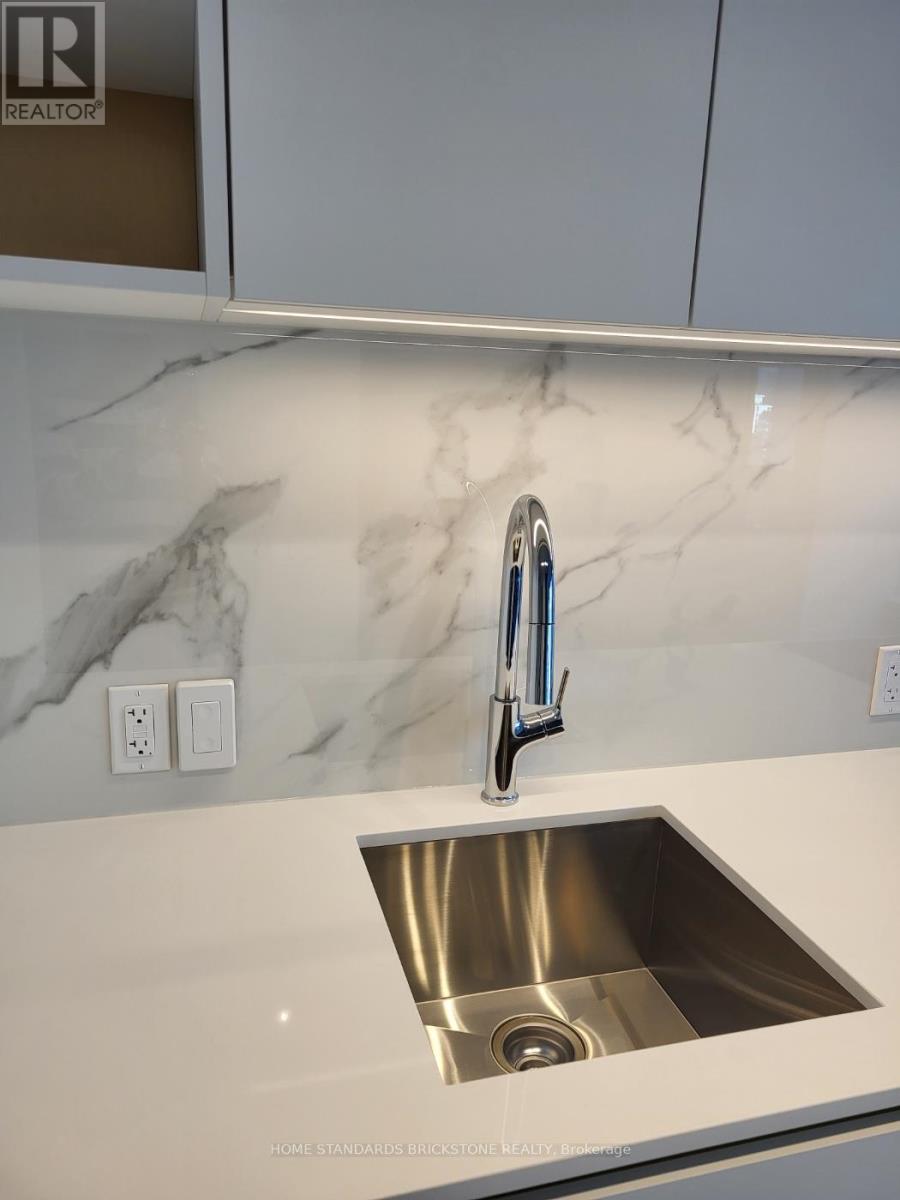 1506 - 8 Wellesley Street W, Toronto, Ontario  M4Y 0J5 - Photo 24 - C12811762