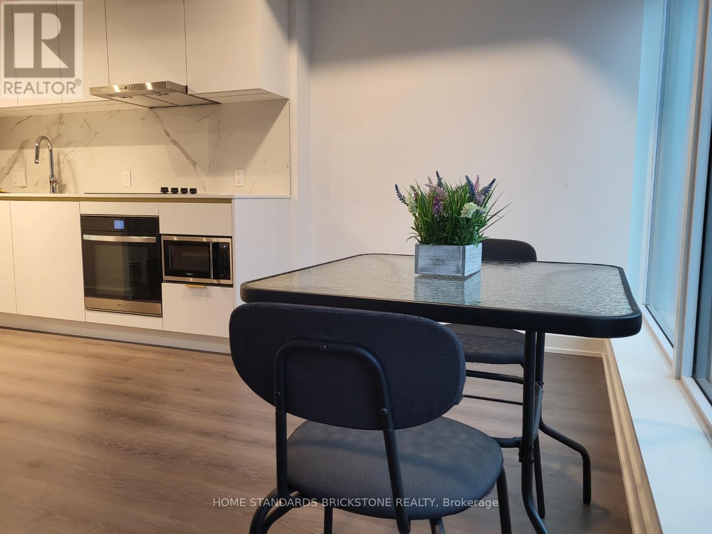 1506 - 8 Wellesley Street W, Toronto, Ontario  M4Y 0J5 - Photo 5 - C12811762