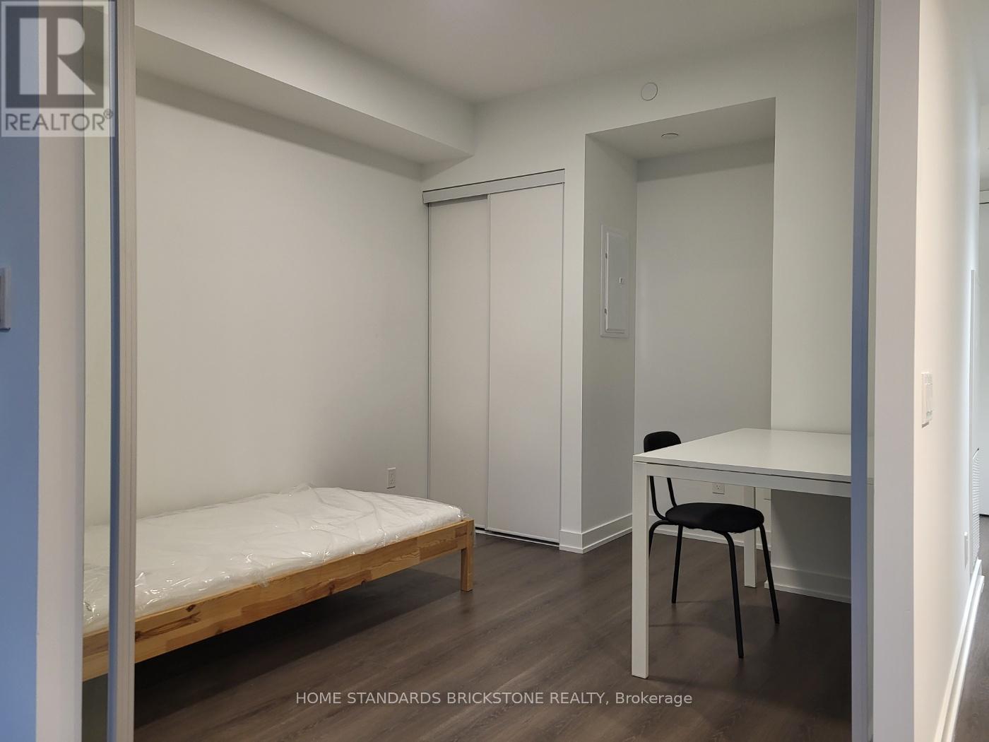 1506 - 8 Wellesley Street W, Toronto, Ontario  M4Y 0J5 - Photo 6 - C12811762